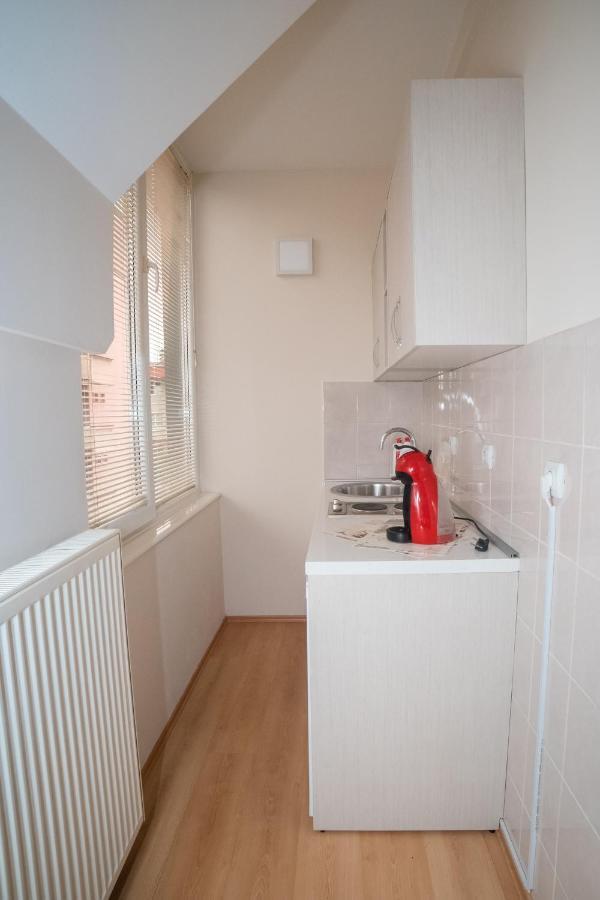 Duga Apartmani Kragujevac Luaran gambar