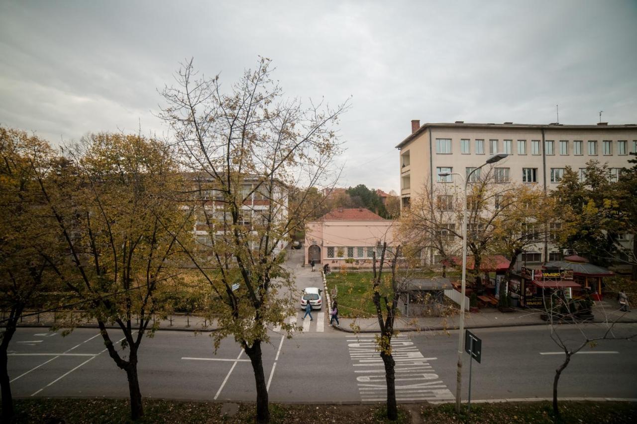 Duga Apartmani Kragujevac Luaran gambar